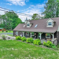 2270 - 2272 LongPond