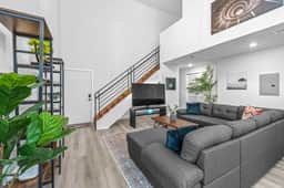 800 Callowhill 4 - Image 2