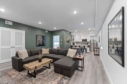 800 Callowhill 1,2,4 - Image 2