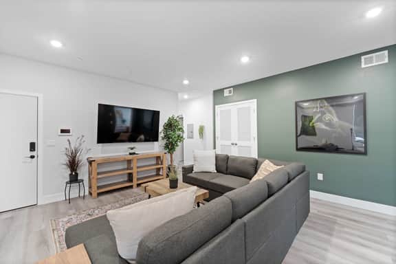 800 Callowhill 1+2 - Image 2