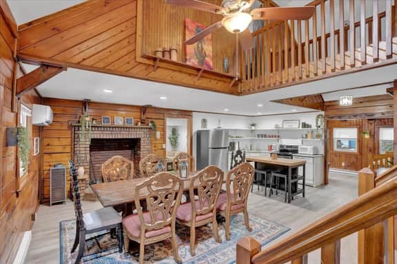 2270 Long Pond Rd - Image 3