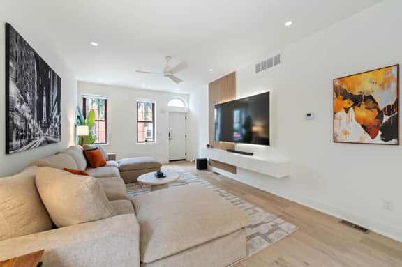 108 Fairmount Ave - Image 2