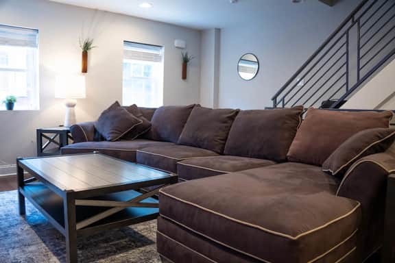 2219 Panama St - Image 2