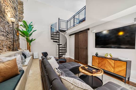 322 Water St. - Image 2